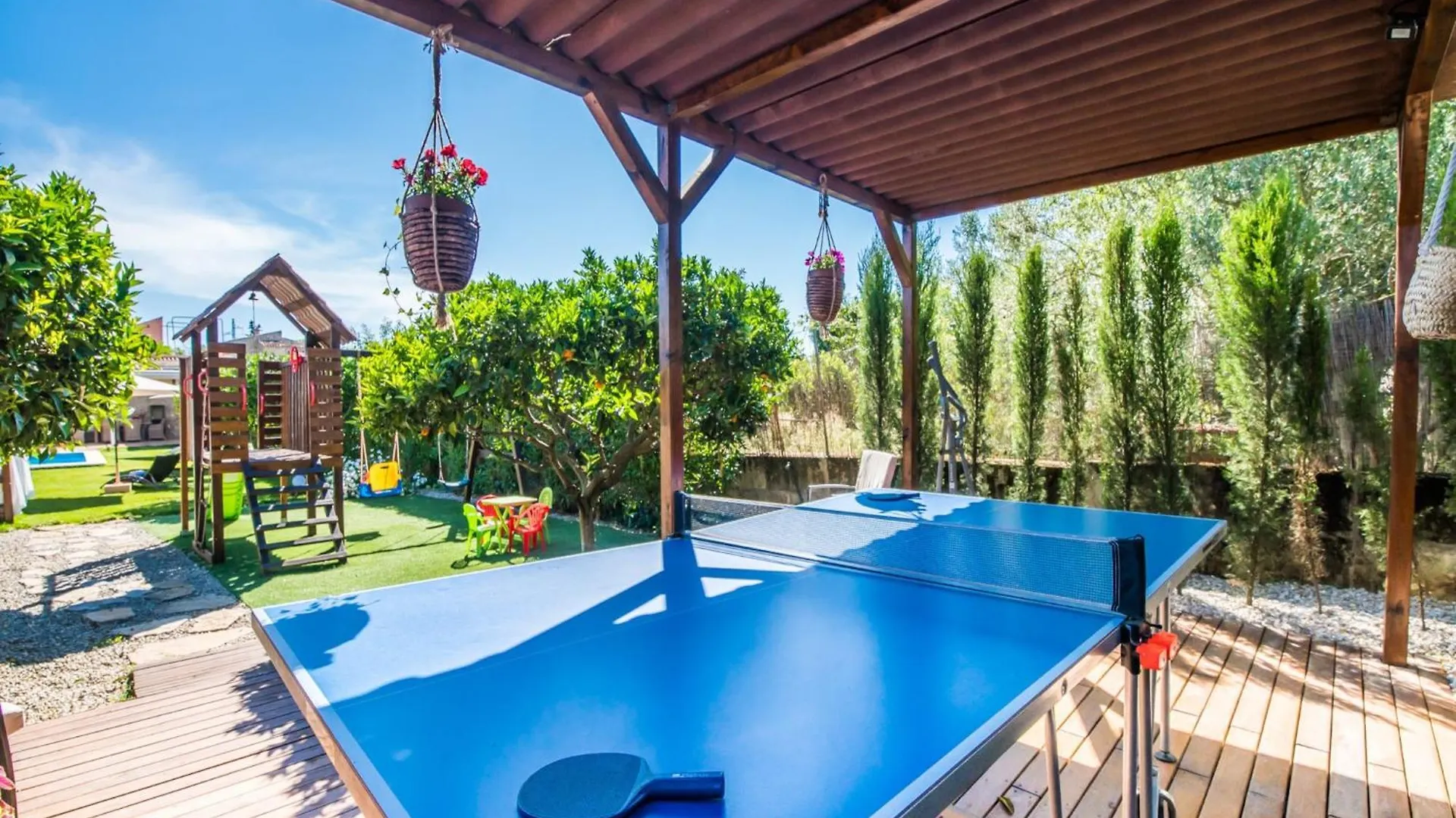 4 Bedroom Villa In Inca 0*, インカ